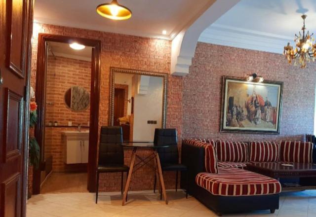 Stay Here, Nice Apartment With Garden View In Center, 1 Min Walk From Beach El Jadida Exterior photo